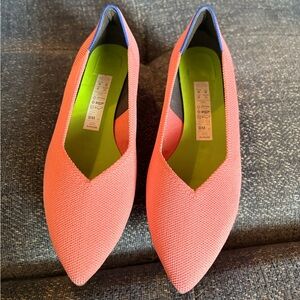 Women’s Pointed Ballet Flats in Coral Pink